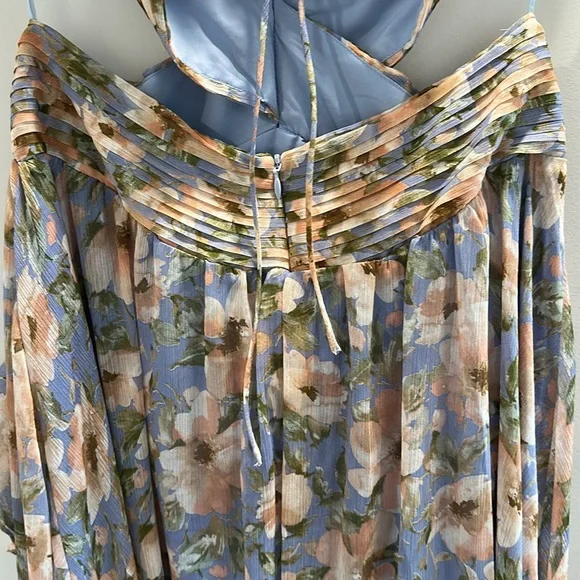 ASTR the Label Noya Floral Maxi Dress in Iris Blue Blush - Picture 9 of 12